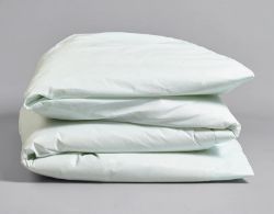 Picture of Wipe Clean Duvet - Double (9 Tog)