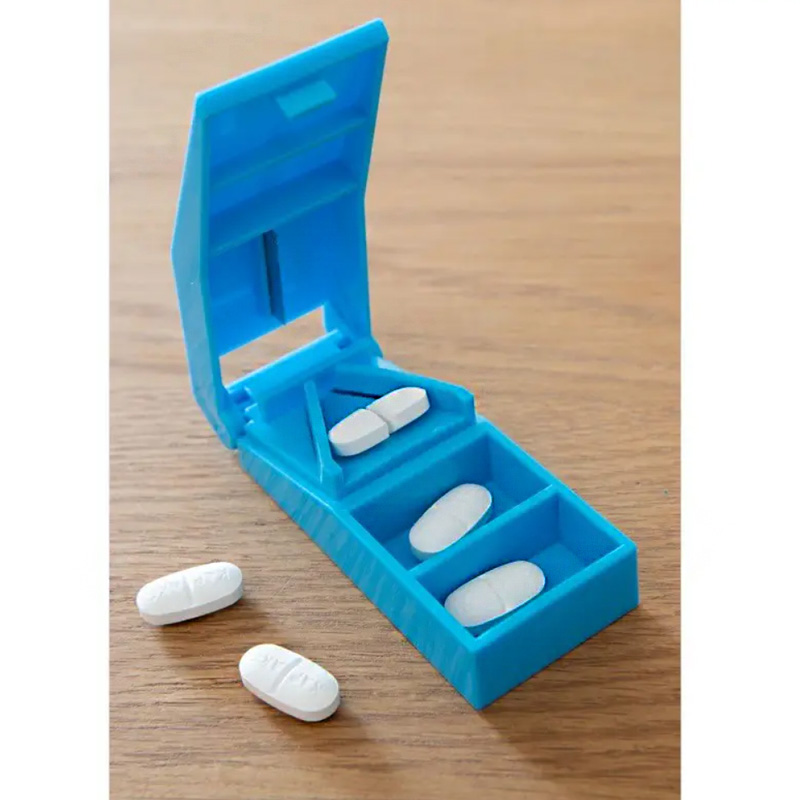 Picture of Pill Cutter with Retail Box