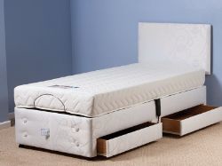 Picture of 4ft 6" Richmond Heavy Duty Electric Adjustable Bed